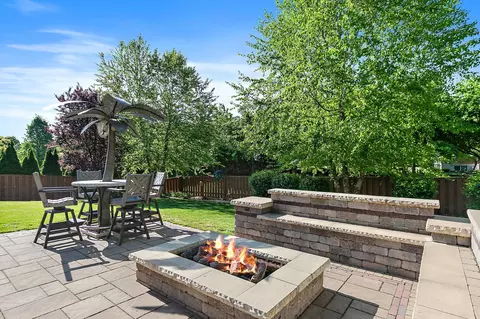 285 Monument Rd, Elgin, IL 60124 photo 31