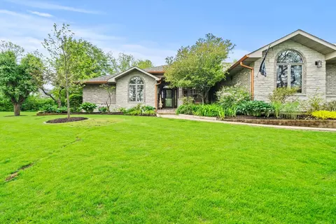12425 W Regan Rd, Mokena, IL 60448