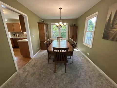 2674 Derby Ct, Elgin, IL 60124 photo 5