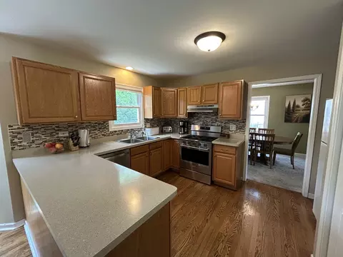 2674 Derby Ct, Elgin, IL 60124 photo 3