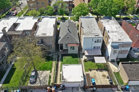 Undisclosed, Chicago, IL 60629 photo 39