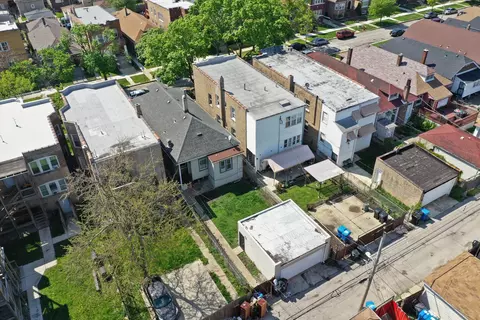 Undisclosed, Chicago, IL 60629 photo 40