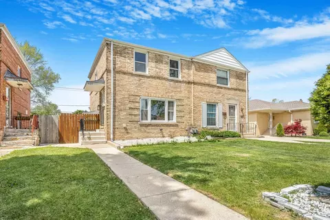 1620 Broadway St, Melrose Park, IL 60160