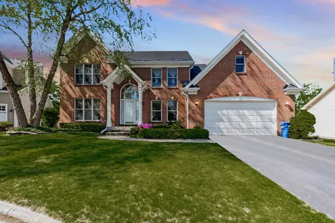 2164 Tellis Ln, Lisle, IL 60532