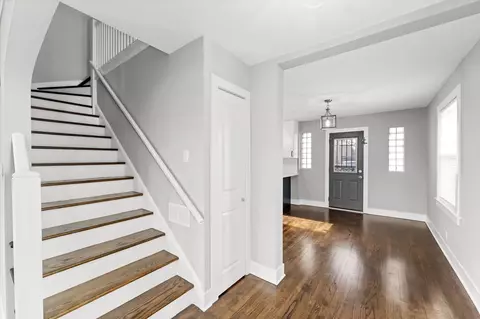 Entry Way - 10519 S Eberhart Ave, Chicago, IL 60628 photo 1 of 4