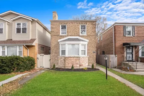 10519 S Eberhart Ave, Chicago, IL 60628