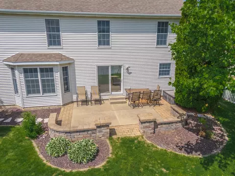 Exterior - 1230 N Pointe Dr, Normal, IL 61761 photo 7 of 7