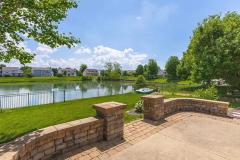 Exterior - 1230 N Pointe Dr, Normal, IL 61761 photo 4 of 7
