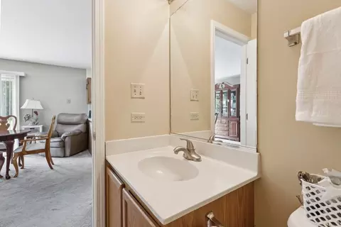175 Davis Ct, Round Lake Park, IL 60073 photo 14