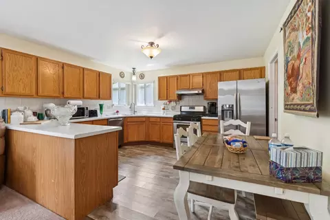 175 Davis Ct, Round Lake Park, IL 60073 photo 9