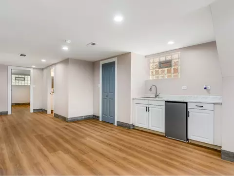 Other - 1331 W 112th St, Chicago, IL 60643 photo 2 of 4