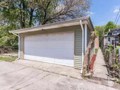 Other - 1331 W 112th St, Chicago, IL 60643 photo 1 of 4