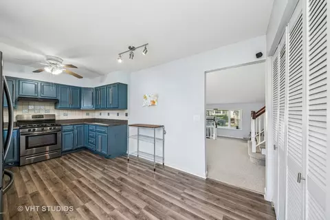 1826 E Tano Ln, Mount Prospect, IL 60056 photo 8