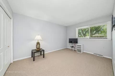 1826 E Tano Ln, Mount Prospect, IL 60056 photo 26