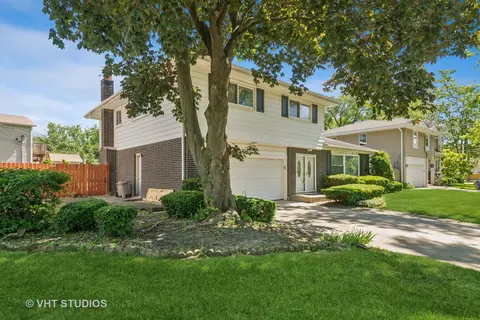 1826 E Tano Ln, Mount Prospect, IL 60056 photo 30