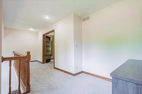 Entry Way - 6 Jill Ct, Bloomington, IL 61701 photo 2 of 2