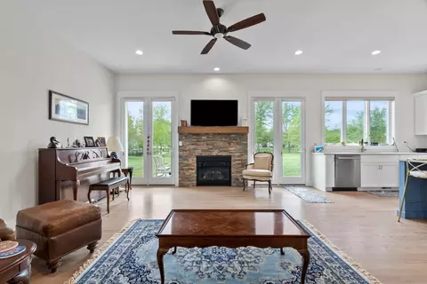 Other - 2803 Ninovan Ln, Minooka, IL 60447 photo 2 of 8