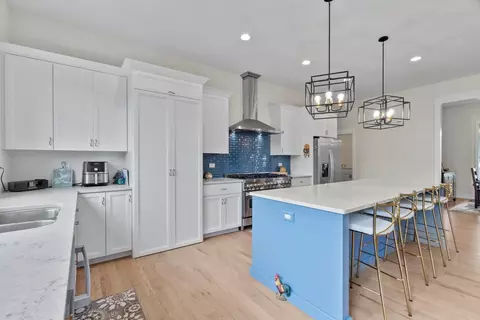 Kitchen - 2803 Ninovan Ln, Minooka, IL 60447 photo 3 of 5