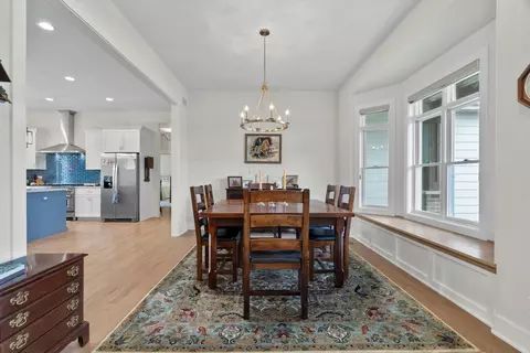 Dining - 2803 Ninovan Ln, Minooka, IL 60447 photo 2 of 3