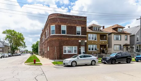 7601 W 60th Pl, Summit, IL 60501