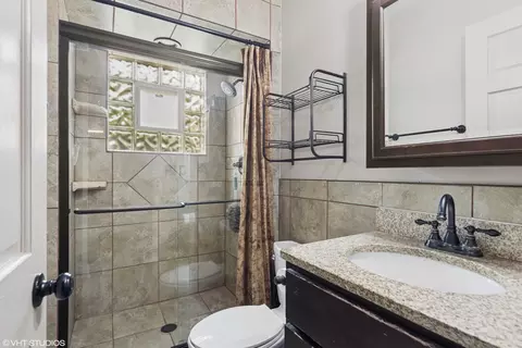 Bath - 1826 Coolidge Ave, Berkeley, IL 60163 photo 1 of 2
