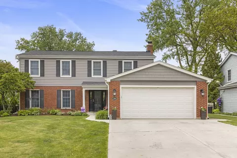 1064 S Lewis Ave, Lombard, IL 60148