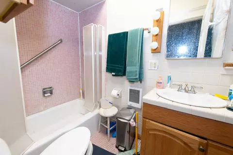 2026 Harrison St, Evanston, IL 60201 photo 15