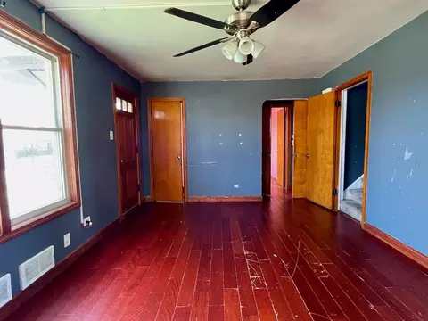 7304 W 57th St, Summit, IL 60501 photo 4
