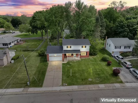 View/Area - 208 Ridge St, Algonquin, IL 60102 photo 1 of 3