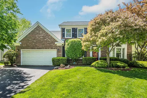1386 Berkley Ct, Buffalo Grove, IL 60089