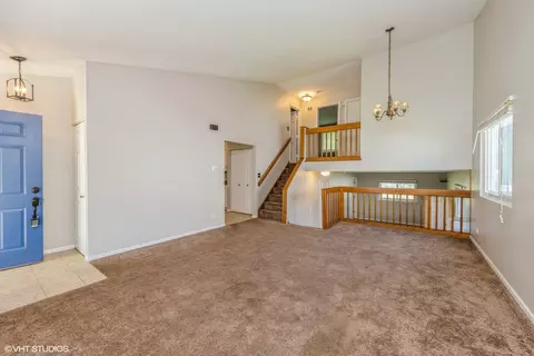 Living - 618 Hampton Cir, Elgin, IL 60120 photo 1 of 2