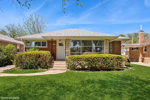 6718 Church St, Morton Grove, IL 60053