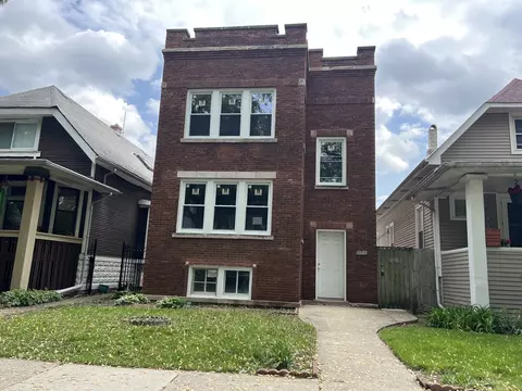 3423 N Tripp Ave, Chicago, IL 60641