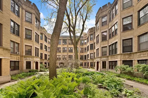 1223 W Lunt Ave #1A, Chicago, IL 60626