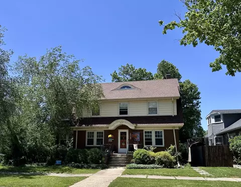 407 4th Ave, Ottawa, IL 61350