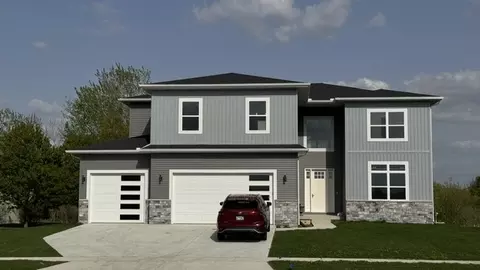 3730 Renaissance Dr, Normal, IL 61761