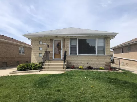 4304 N Nordica Ave, Norridge, IL 60706