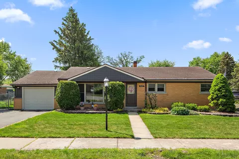 7009 W 115th Pl, Worth, IL 60482