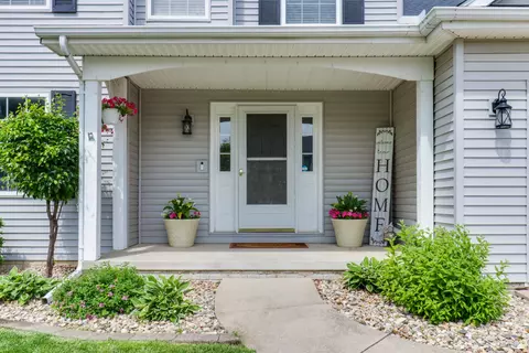 1505 Torrey Pines Rd, Normal, IL 61761 photo 2