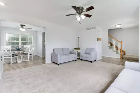 1505 Torrey Pines Rd, Normal, IL 61761 photo 5