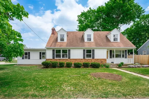 121 N Sponable St, Marengo, IL 60152