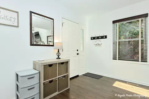 Entry Way - 1208 Capri Ter, Mchenry, IL 60050 photo 1 of 1