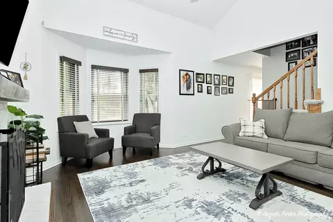 Living - 1208 Capri Ter, Mchenry, IL 60050 photo 2 of 2