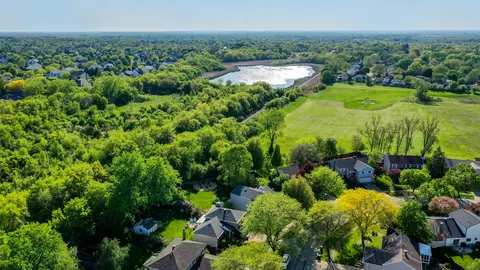 View/Area - 1218 S Appletree Ln, Bartlett, IL 60103 photo 2 of 4