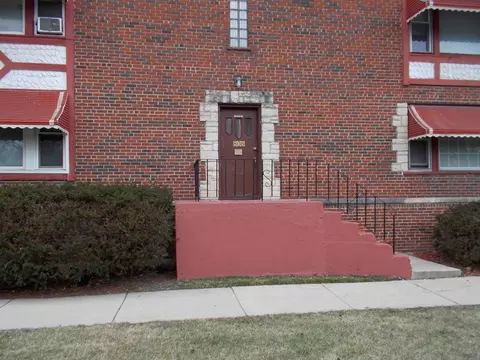 808 Bellwood Ave #1N, Bellwood, IL 60104