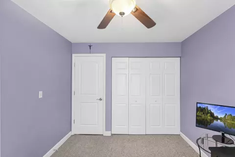 136 Sherman Ct, Bartlett, IL 60103 photo 32