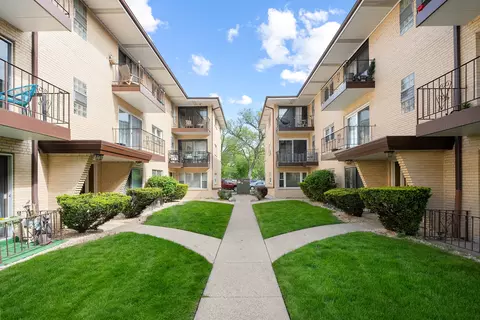 5326 W Windsor Ave #3F, Chicago, IL 60630