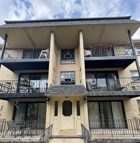 2049 N Harlem Ave #3E, Chicago, IL 60707