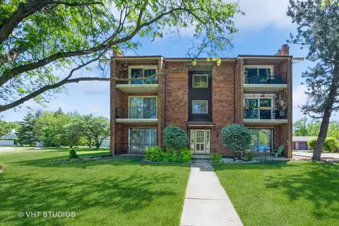 15315 Treetop Dr #2N, Orland Park, IL 60462
