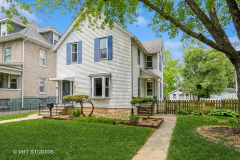 707 Campbell St, Joliet, IL 60435